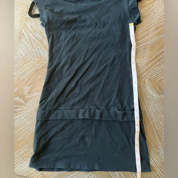 Hot Topic Sexy Folter Black Stretch Mini Dress with Slitted Ripped Back - Picture 7 of 7